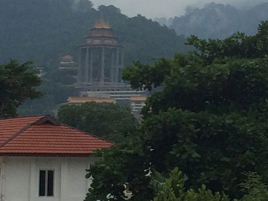 saraherhodes-view-grandmas-house